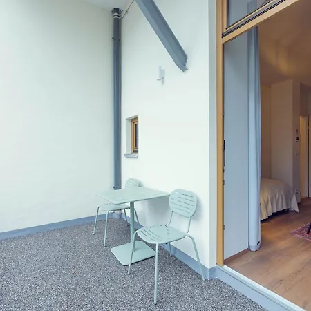 Leonart Living 13 Apartamento